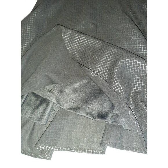 Small Dance & Marvel Black Lined Spaghetti Strap Criss Cross Back Mini Dress - Picture 4 of 4